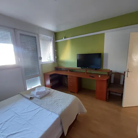 Jela Apartment